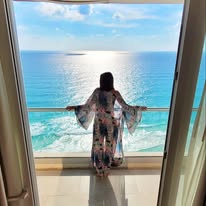 Vista al mar Caribe desde balcón